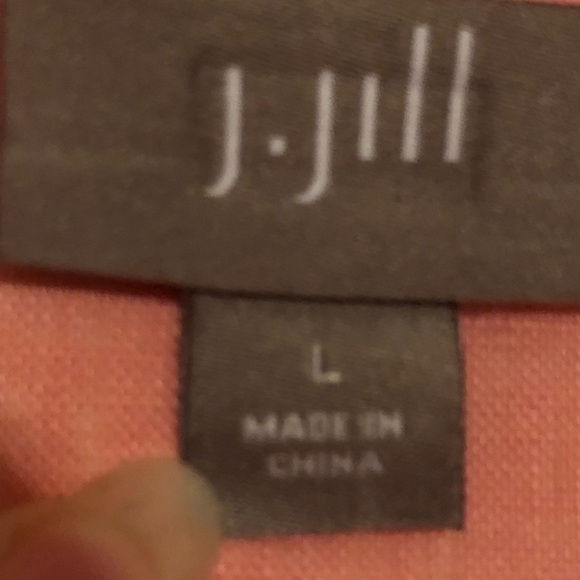 Long Sleeve Linen Top - Picture 4 of 4